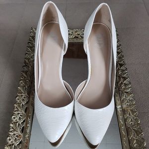 NWOT Stiletto heels